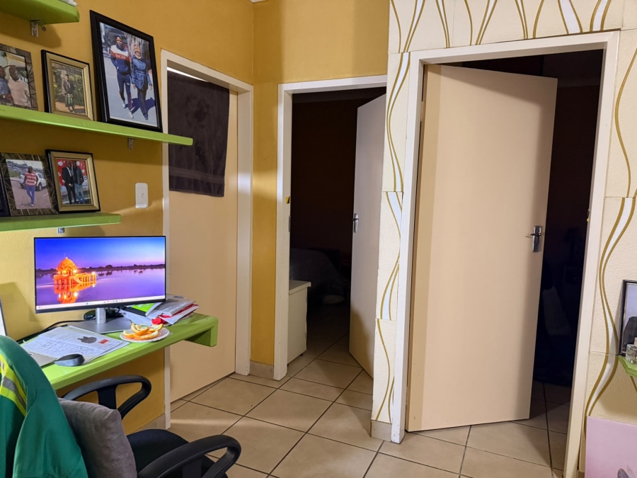 3 Bedroom Property for Sale in Waterval East North West